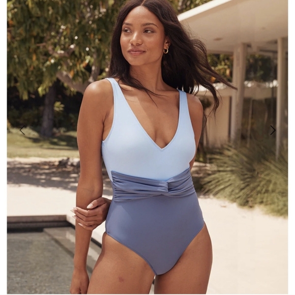 Summersalt The Twist Backflip One-piece Blue Swimsuit size 4 - Picture 3 of 11
